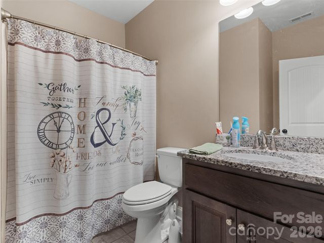 72 Summer Shade Court, Edneyville, NC 28792