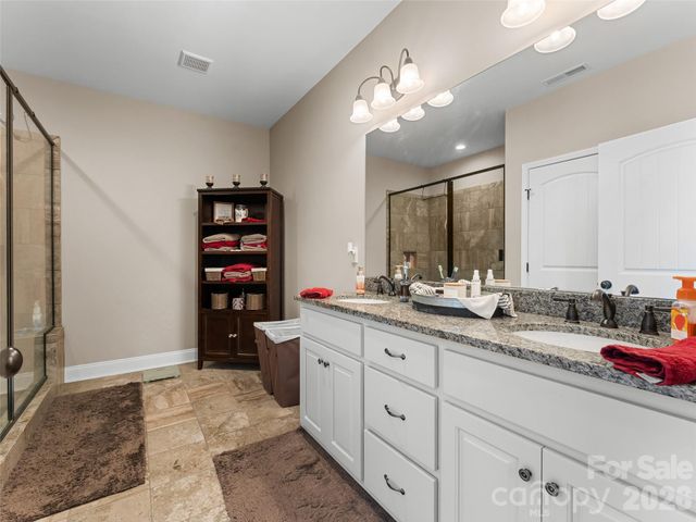 72 Summer Shade Court, Edneyville, NC 28792