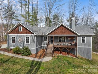 72 Summer Shade Court, Edneyville, NC 28792