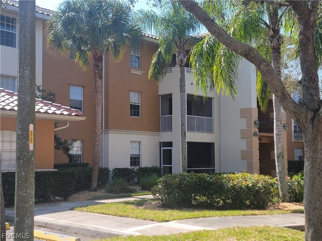 3957 Pomodoro CIR 201, Cape Coral, FL 33909