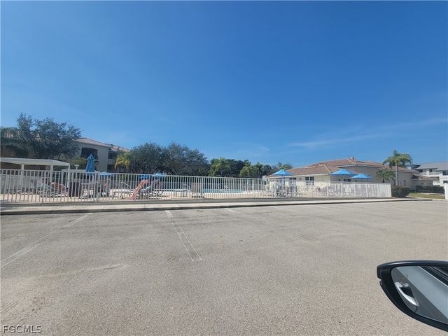 3957 Pomodoro CIR 201, Cape Coral, FL 33909