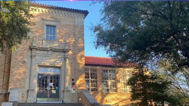 2222 W Magnolia Avenue, Fort Worth, TX 76110