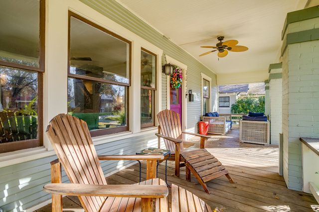 2222 W Magnolia Avenue, Fort Worth, TX 76110