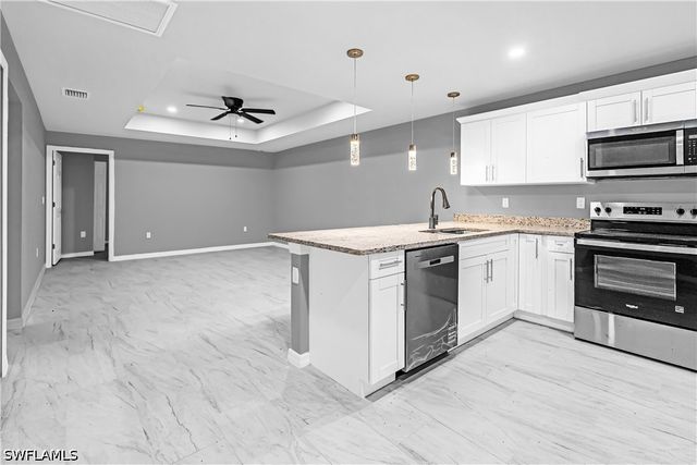 3510 S Grimsley CT, Fort Myers, FL 33916