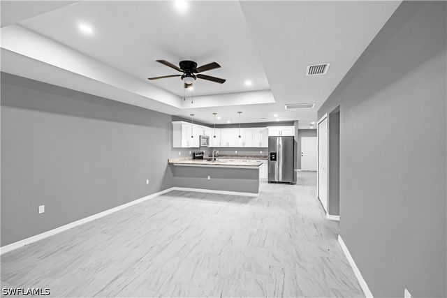 3510 S Grimsley CT, Fort Myers, FL 33916