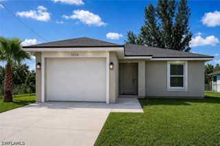 3510 S Grimsley CT, Fort Myers, FL 33916