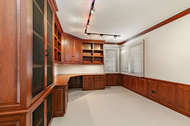 849 Country Club Lane, Northbrook, IL 60062