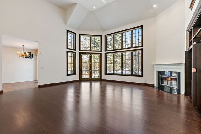 849 Country Club Lane, Northbrook, IL 60062