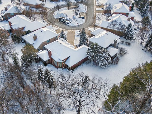 849 Country Club Lane, Northbrook, IL 60062