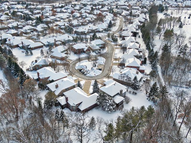 849 Country Club Lane, Northbrook, IL 60062