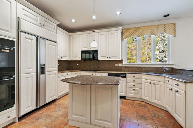 849 Country Club Lane, Northbrook, IL 60062