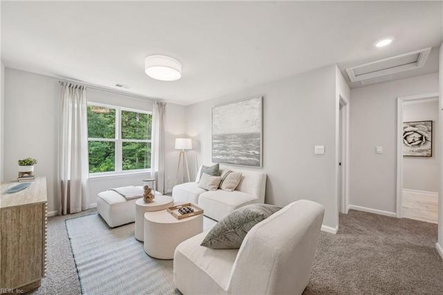 7785 Patriots WAY E, Gloucester, VA 23061