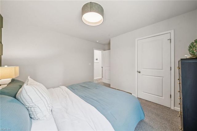 7785 Patriots WAY E, Gloucester, VA 23061