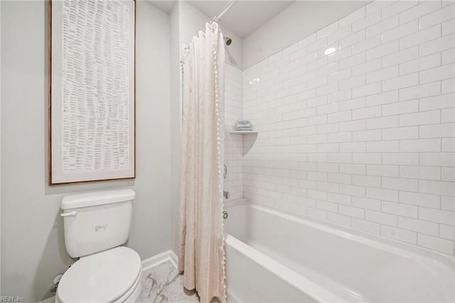 7785 Patriots WAY E, Gloucester, VA 23061