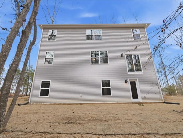 7785 Patriots WAY E, Gloucester, VA 23061