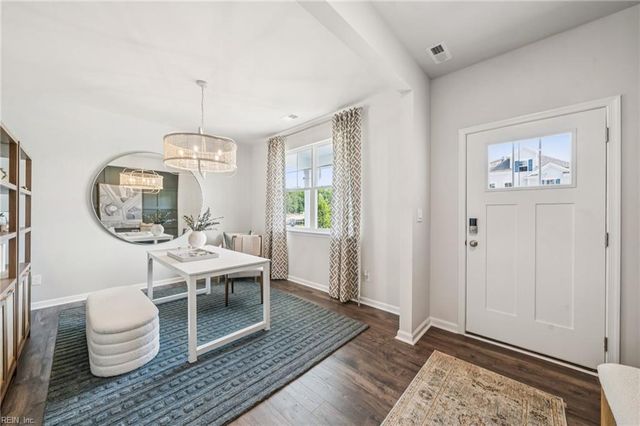 7785 Patriots WAY E, Gloucester, VA 23061