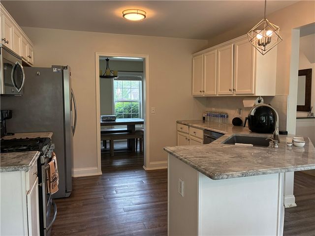 18 Dona Lea, Perinton, NY 14450