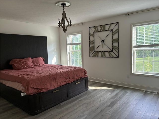 18 Dona Lea, Perinton, NY 14450