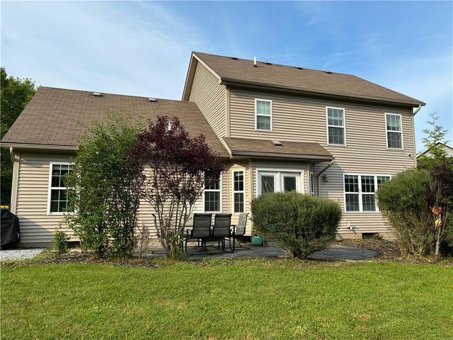 18 Dona Lea, Perinton, NY 14450