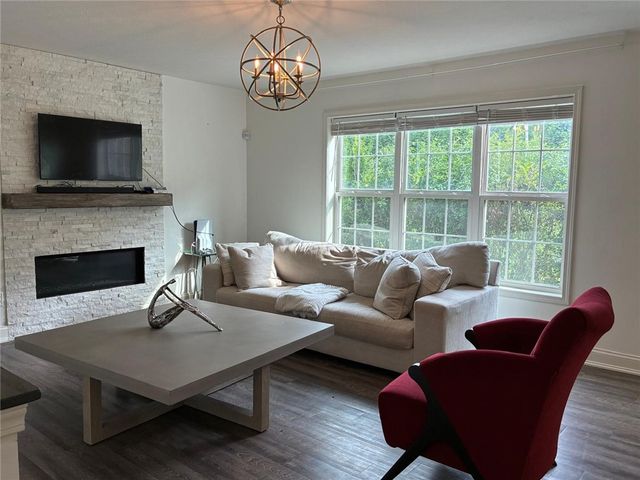 18 Dona Lea, Perinton, NY 14450