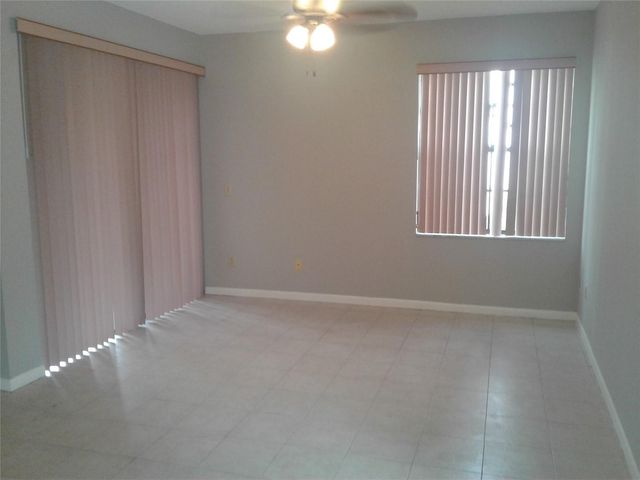 11969 NW 11th Street 11969, Pembroke Pines, FL 33026