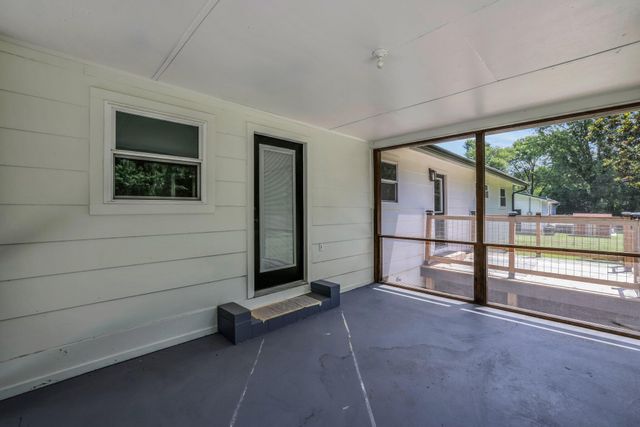 475 Hiawatha Circle, Chickamauga, GA 30707