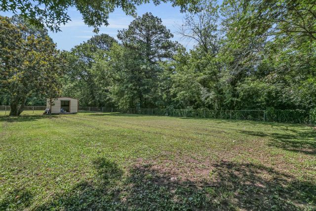 475 Hiawatha Circle, Chickamauga, GA 30707