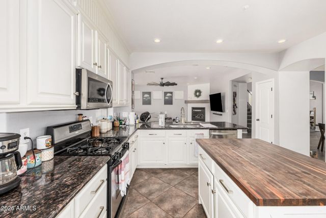 12538 W MINER Trail, Peoria, AZ 85383