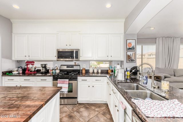 12538 W MINER Trail, Peoria, AZ 85383