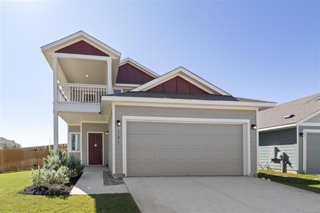 101 Driftwood LN, Bastrop, TX 78602
