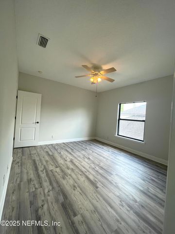 3589 SIR ROGERS Court, Jacksonville, FL 32224