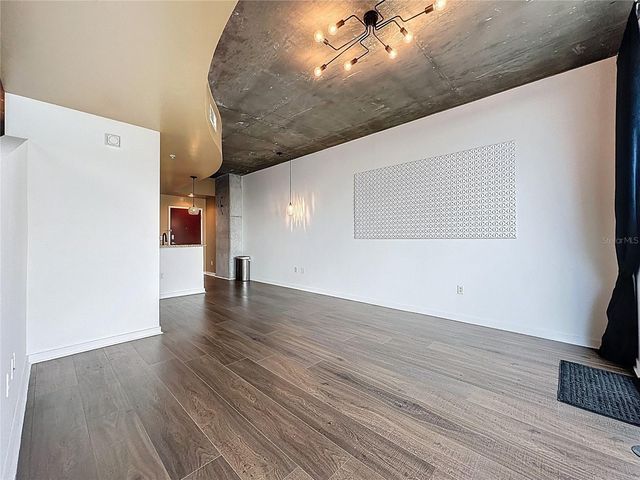 155 S COURT AVENUE 1013, Orlando, FL 32801