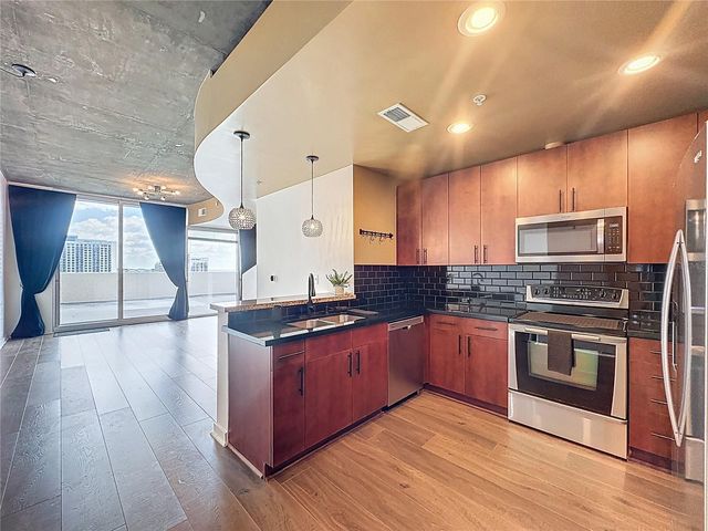 155 S COURT AVENUE 1013, Orlando, FL 32801