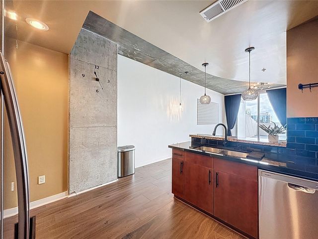 155 S COURT AVENUE 1013, Orlando, FL 32801