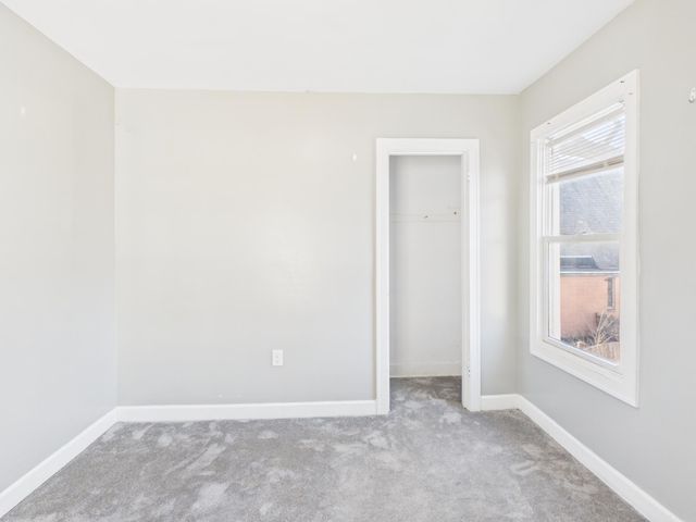 2651 Thomas Avenue N, Minneapolis, MN 55411