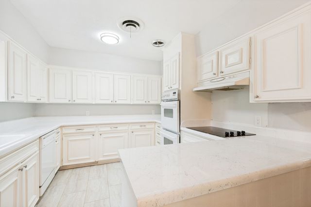 1809 Glenbrook Drive, Irving, TX 75061