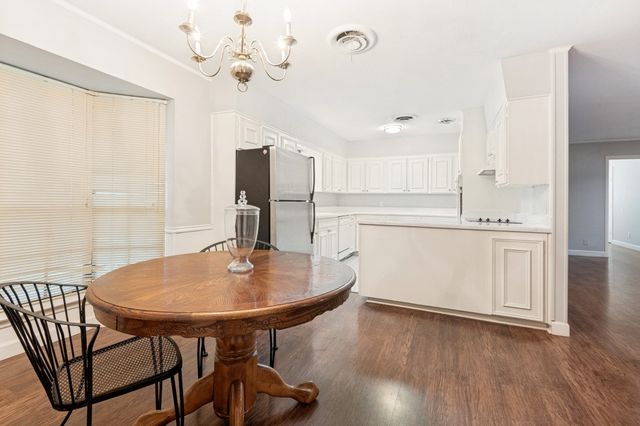 1809 Glenbrook Drive, Irving, TX 75061