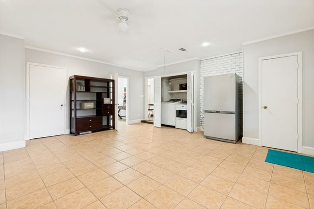 1809 Glenbrook Drive, Irving, TX 75061