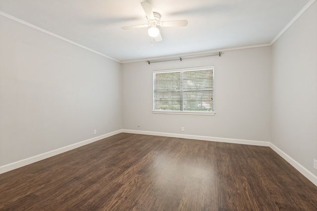1809 Glenbrook Drive, Irving, TX 75061