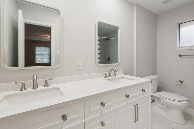1809 Glenbrook Drive, Irving, TX 75061