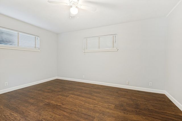 1809 Glenbrook Drive, Irving, TX 75061