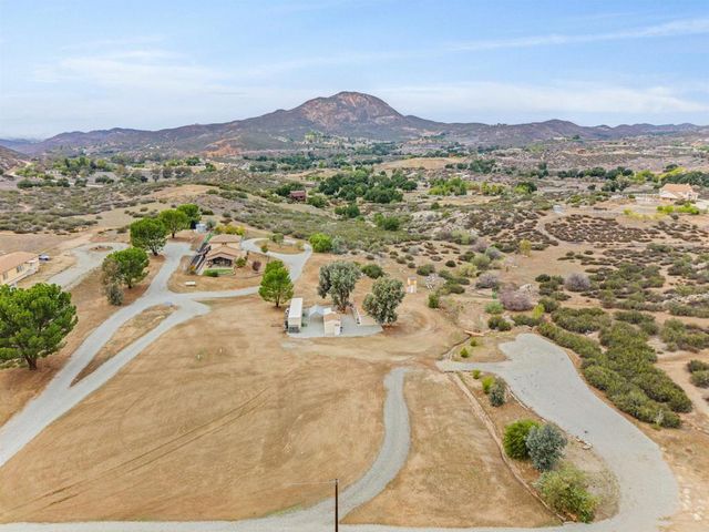 39260 Grassy Road, Temecula, CA 92592