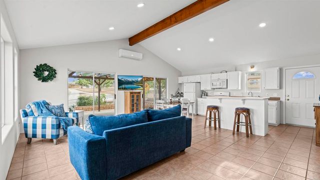 39260 Grassy Road, Temecula, CA 92592