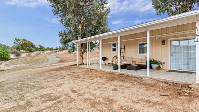 39260 Grassy Road, Temecula, CA 92592