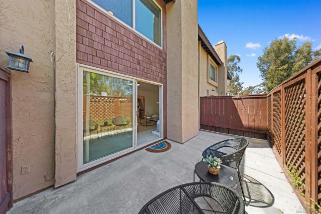 10318 Caminito Agadir, San Diego, CA 92131