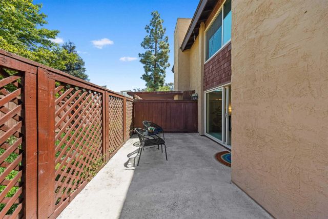 10318 Caminito Agadir, San Diego, CA 92131