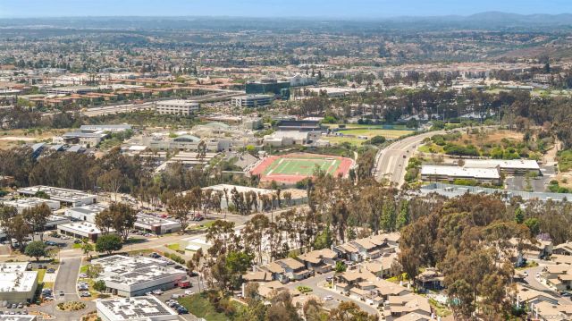 10318 Caminito Agadir, San Diego, CA 92131