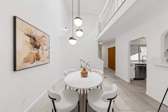 10318 Caminito Agadir, San Diego, CA 92131