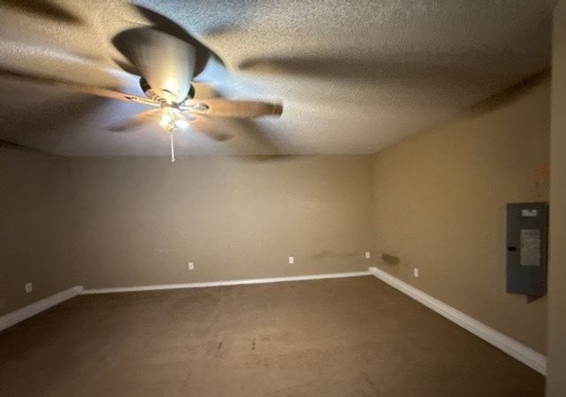 108 Indian Oaks Trail, West Tawakoni, TX 75474