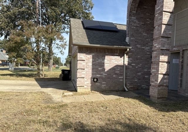 108 Indian Oaks Trail, West Tawakoni, TX 75474